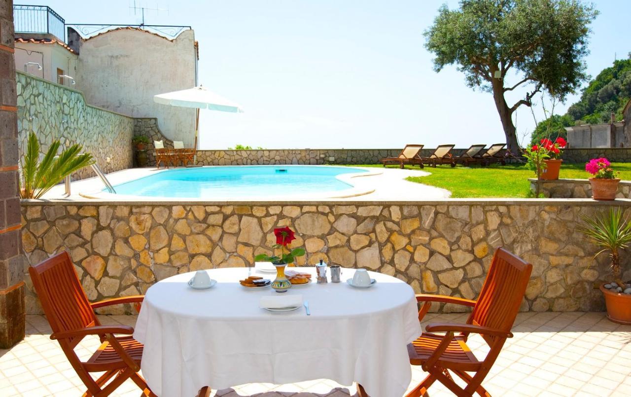 Olga'S Relais Aparthotel Massa Lubrense Exterior foto